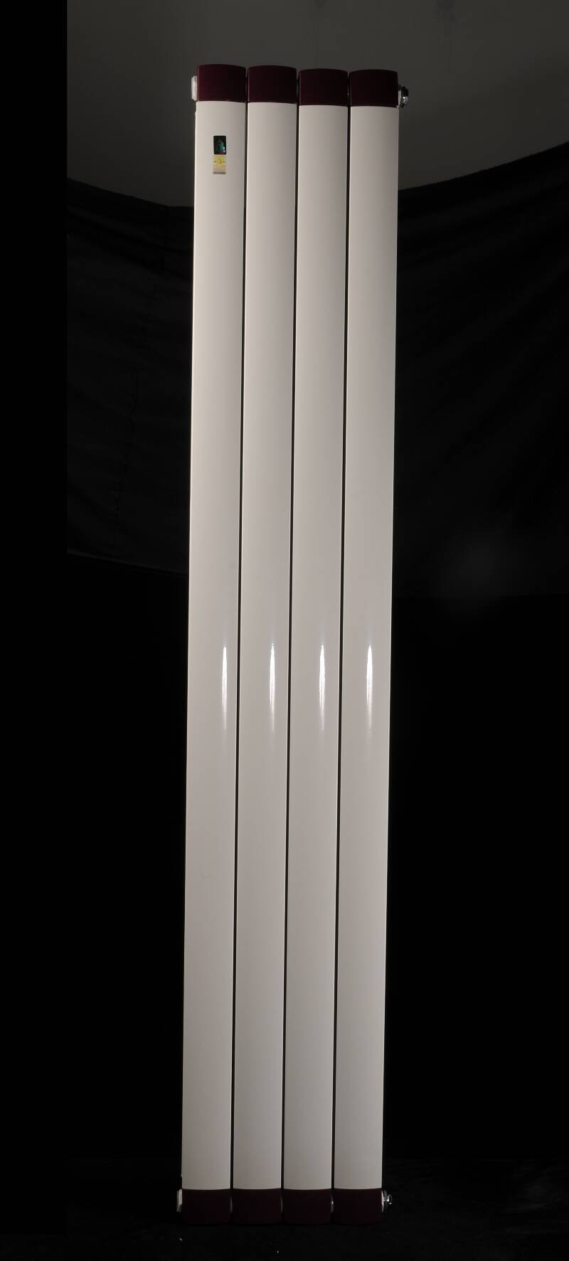 钢制暖气片安装沙巴直播暖气片拥有一支强大钢制暖气片安装队伍，曾参与奥运工程选用产品安装